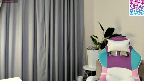 Milena online show from January 16, 11:30 am