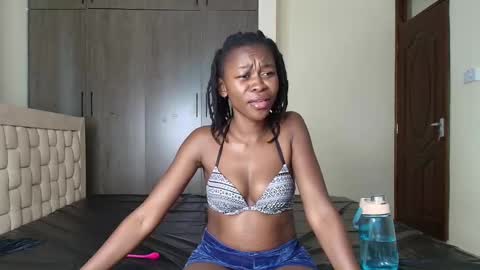 Heather online show from January 31, 1:02 pm