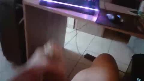 Snapshot of borderlanddu13 chatting on September 13, 8:28 am borderlanddu13 online show from September 13, 8:28 am