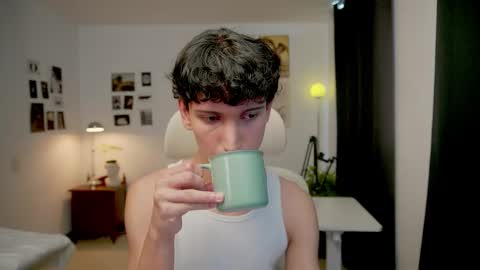 Bream online show from April 1, 2:36 pm