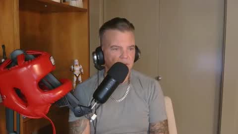 BOSS online show from October 28, 4:30 pm