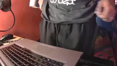 boss_playa98 online show from February 17, 8:38 pm