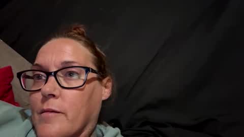 bossmilf007 online show from April 8, 6:05 am