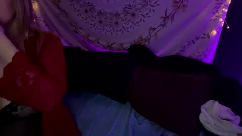 Snapshot of bossmomma chatting on January 24, 5:53 am BossMom online show from January 24, 5:53 am