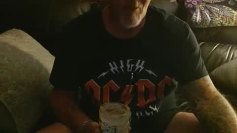 Snapshot of bostonguy1969 chatting on October 22, 2:37 am bostonguy1969 online show from October 22, 2:37 am