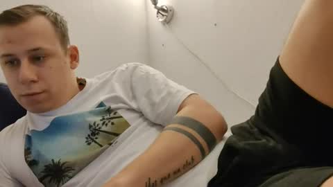 botisz22 online show from February 26, 6:48 pm