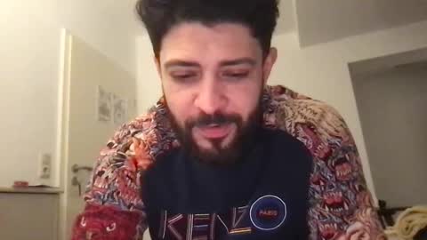 boualem92 online show from March 2, 5:19 am