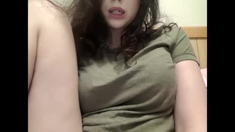 Bouncy Queen Majesty online show from November 21, 7:56 pm