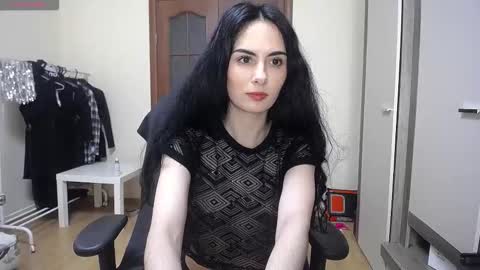 Helen  online show from October 19, 1:38 pm