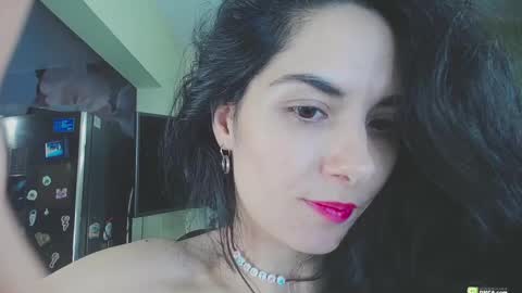 Helen  online show from February 17, 7:01 pm