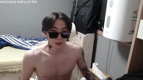 boxman556990 online show from October 26, 7:24 pm