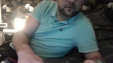 Snapshot of boy27weert chatting on December 25, 11:10 pm Nope online show from December 25, 11:10 pm