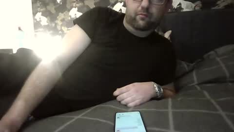 Snapshot of boy27weert chatting on January 7, 12:03 am Nope online show from January 7, 12:03 am