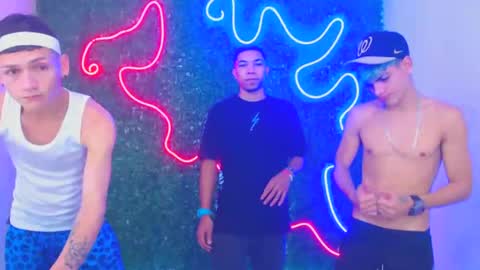 jhon deivis online show from December 14, 2:00 am