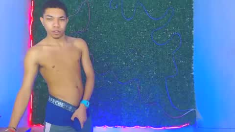 jhon deivis online show from January 2, 7:33 am