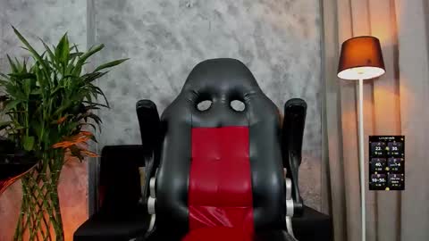 boyc02_ online show from February 13, 12:36 am