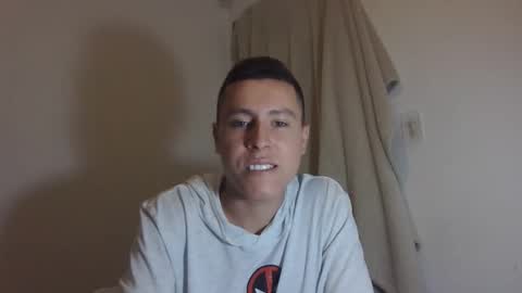 Tommy - OnFns  tommy  874 online show from November 15, 5:20 am