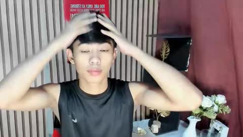 Snapshot of boynextdoor4ux chatting on September 11, 6:47 am HI IM JAMES DONT FORGET GIVE ME THUMBS UP AND JOIN TO MY FANCLUB online show from September 11, 6:47 am