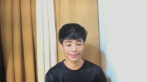 HI IM JAMES DONT FORGET GIVE ME THUMBS UP AND JOIN TO MY FANCLUB online show from July 4, 9:18 pm
