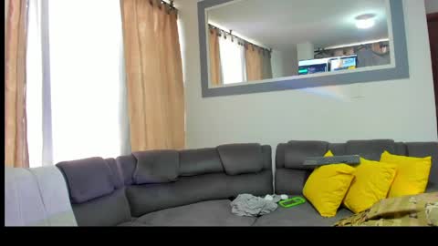 boys_blackandwhite online show from April 9, 9:31 pm