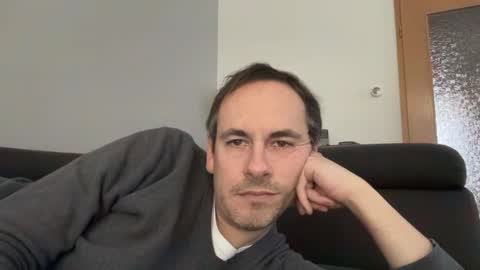 boytoyhh online show from January 18, 2:44 pm