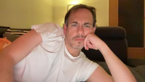 boytoyhh online show from April 10, 8:13 pm