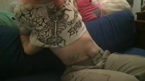 Snapshot of boywithbug chatting on February 1, 3:30 am boywithbug online show from February 1, 3:30 am