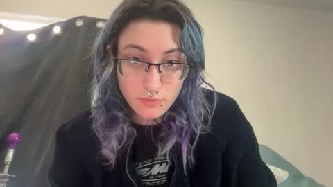 boywithbug online show from March 14, 4:44 pm