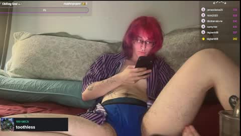 boywithbug online show from April 7, 4:47 am