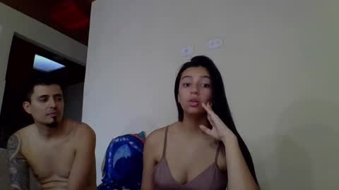 brad_and_emma293215 online show from October 2, 8:18 pm