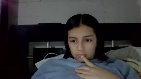 brad_and_emma293215 online show from January 15, 10:51 pm