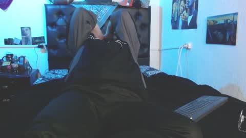 Snapshot of brad_hot_boy chatting on September 27, 2:53 am brad hot boy online show from September 27, 2:53 am