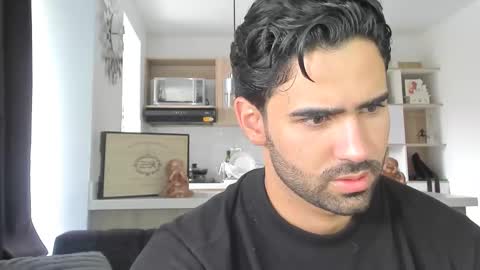 bradleymartin7 online show from February 16, 7:16 pm