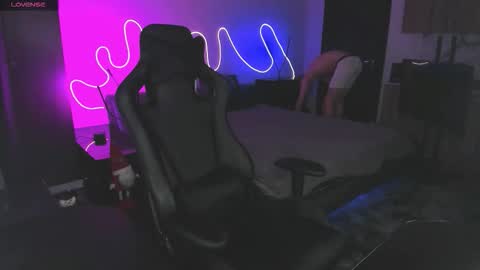 brad maloney online show from January 12, 6:59 pm