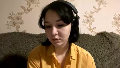 Emily online show from December 20, 5:53 pm