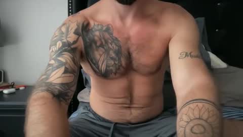 Snapshot of brandonconrad chatting on September 25, 3:52 pm brandonconrad online show from September 25, 3:52 pm