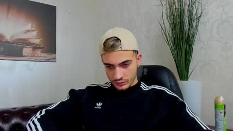 BrandonTateX online show from October 16, 12:16 pm