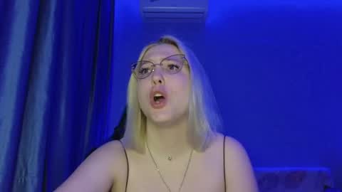 Belle  online show from May 26, 2:45 pm