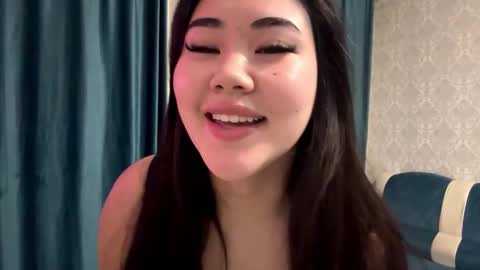 Snapshot of brandysveum chatting on October 6, 3:30 pm Aypril   online show from October 6, 3:30 pm