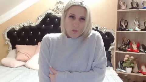 Snapshot of brandyweed chatting on February 17, 6:31 am brandyweed online show from February 17, 6:31 am