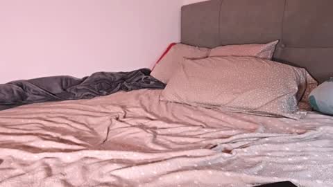 Annie online show from January 26, 10:02 pm