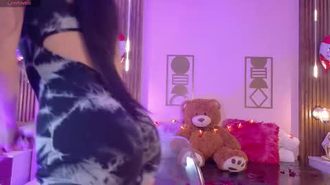 Bree  online show from February 15, 12:59 pm