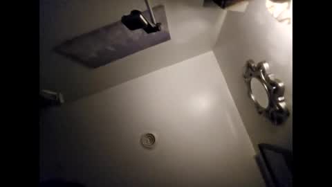 breezonbye online show from November 10, 11:13 am