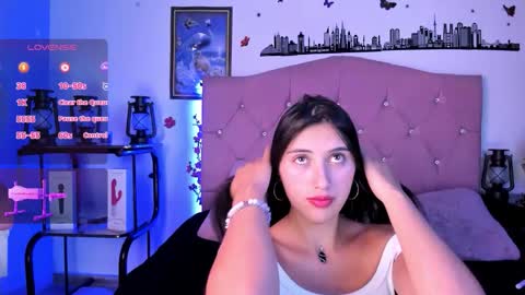 Snapshot of brenda1307 chatting on September 23, 3:22 am Brenda moris online show from September 23, 3:22 am