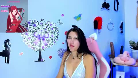 Snapshot of brenda1307 chatting on March 7, 2:04 am Brenda moris online show from March 7, 2:04 am