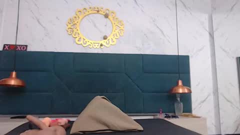 BRENDA VELASQUEZ online show from December 4, 8:41 pm