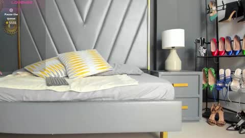 Brenda Time Schedule 0600 - 1400 GMT-5 online show from November 13, 11:13 am