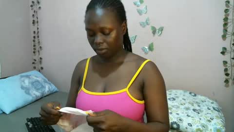 Snapshot of brennabaibe chatting on February 2, 8:13 am Brenda xxx online show from February 2, 8:13 am