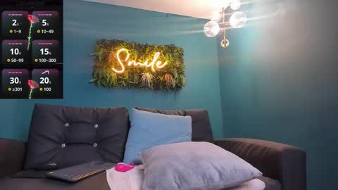      online show from September 13, 5:15 pm