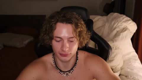 brentonverde online show from January 16, 12:41 am